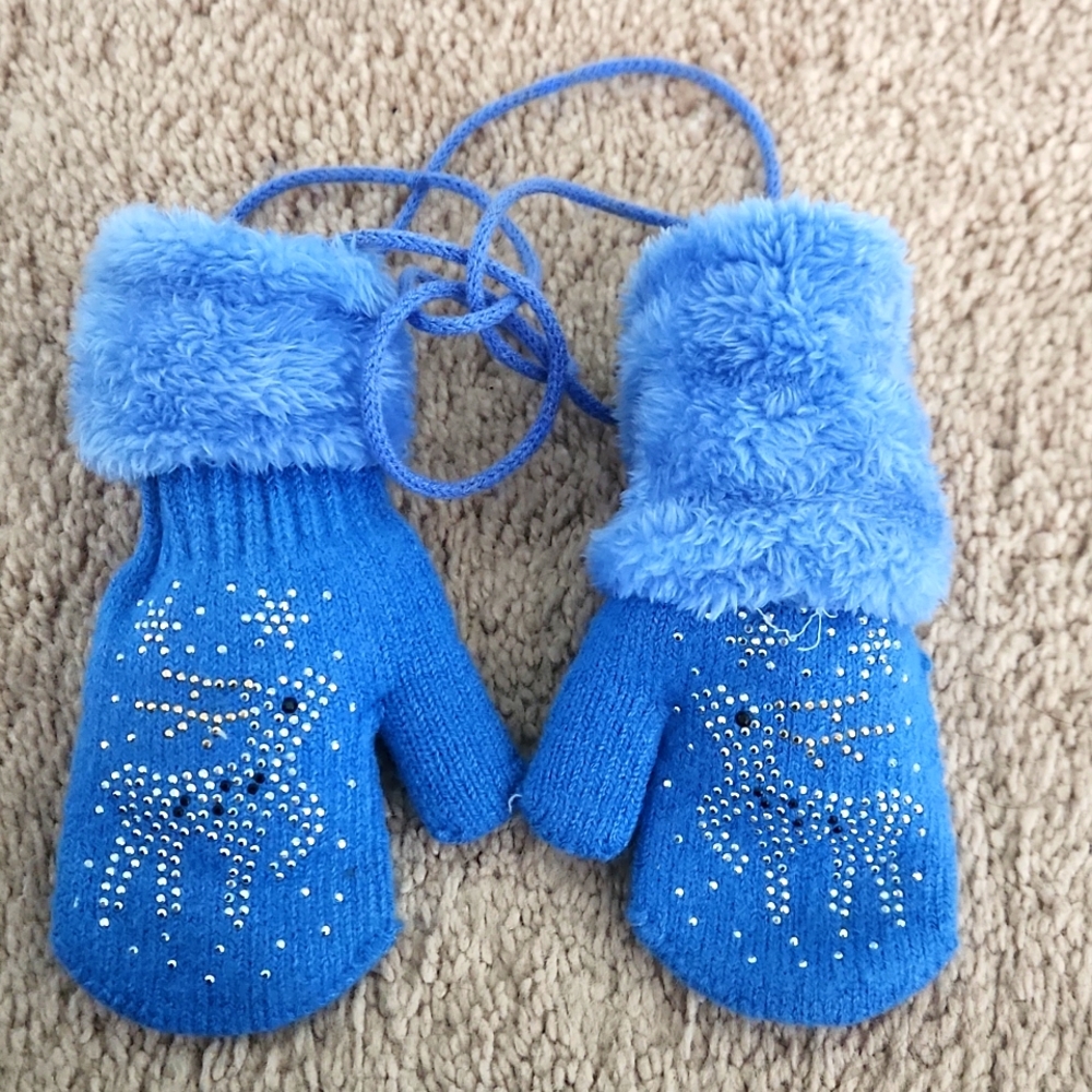 BABY DESIGN MITTENS - Picture 1 of 4